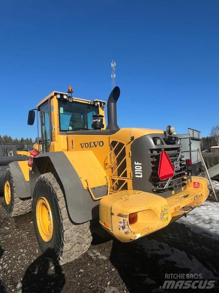 Volvo L 110 F Kolové nakladače