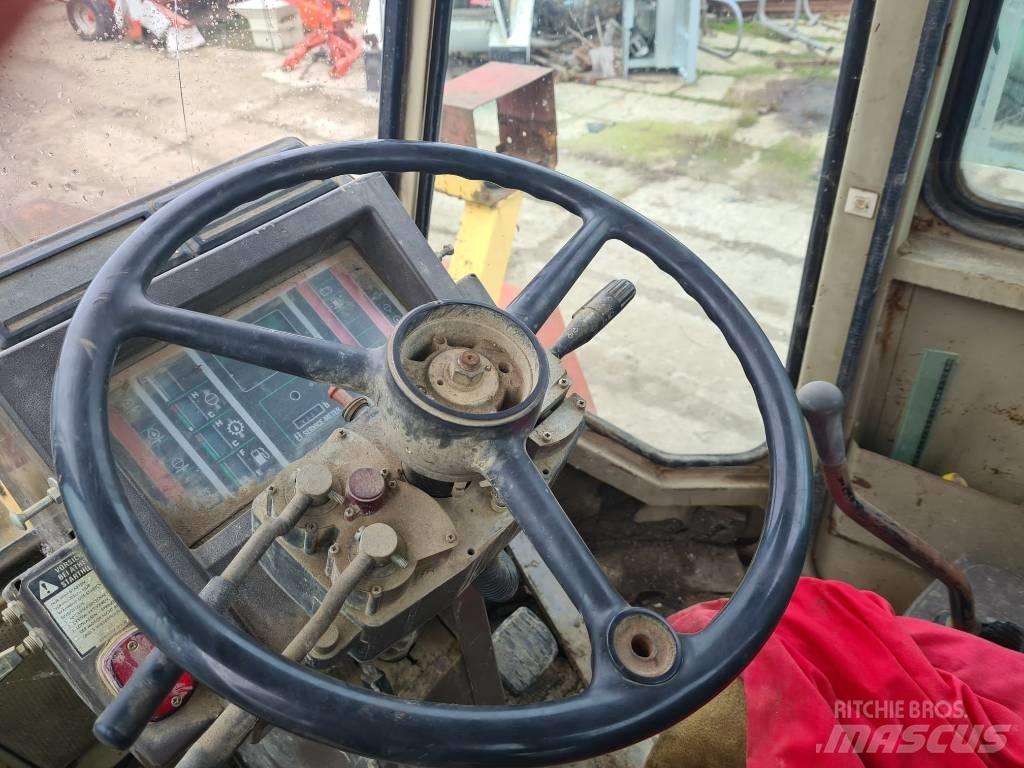 Komatsu WA 250 Kolové nakladače