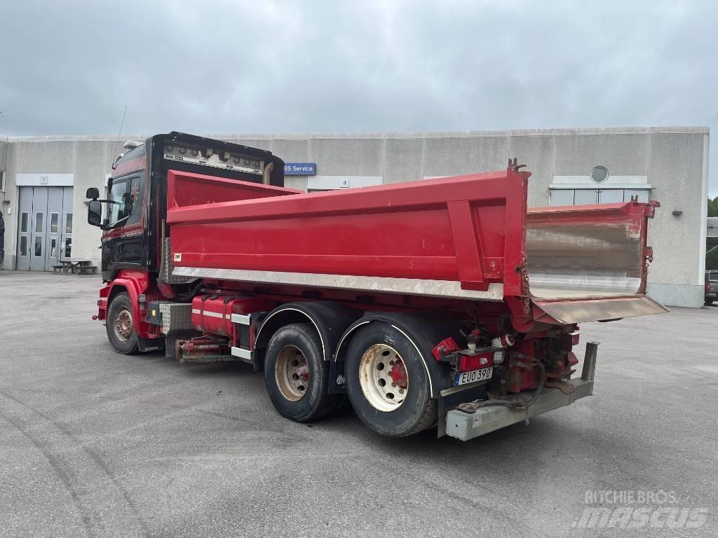 Scania R580 Hákový nosič kontejnerů
