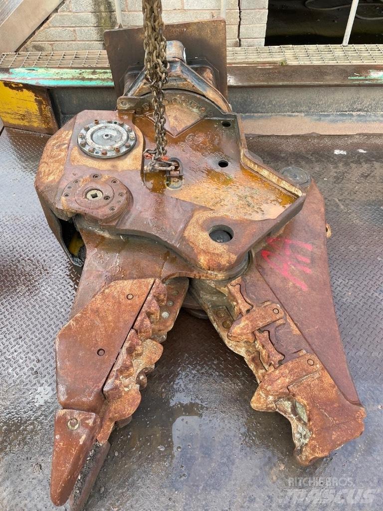 CAT MP324 Frézy, nůžky