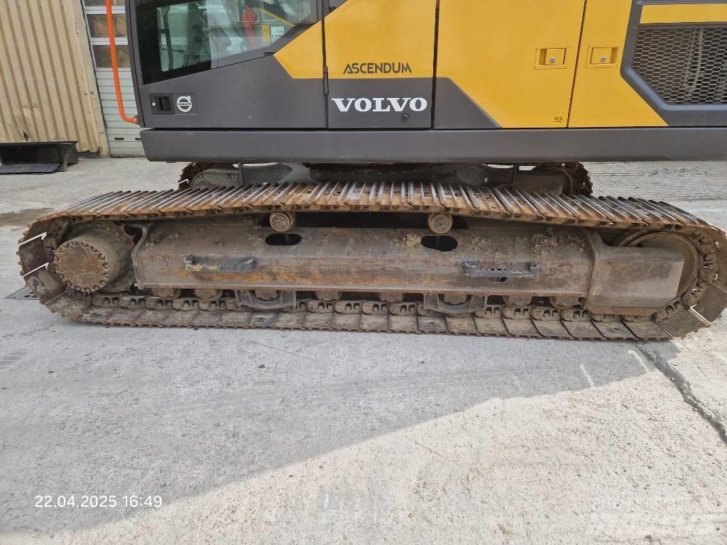 Volvo EC220EL Pásová rýpadla