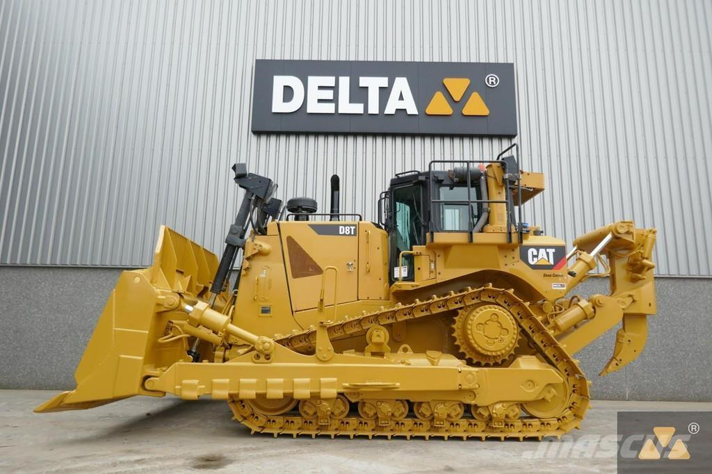 CAT D8T Pásové dozery