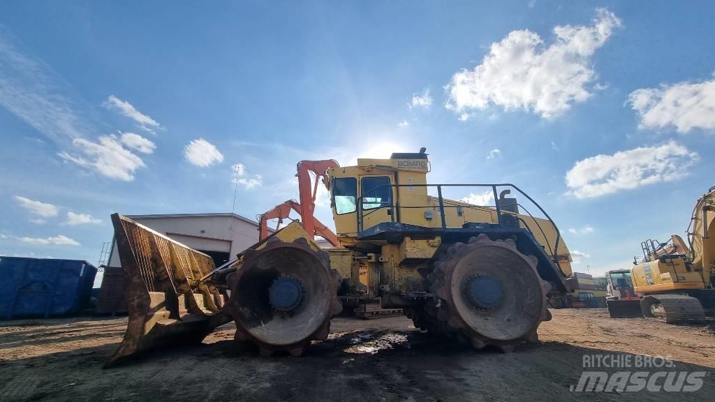 Bomag BC 972 RB-2 Skládkové kompaktory