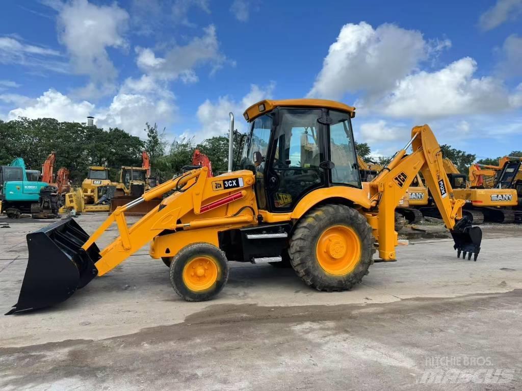 JCB 3 CX Rýpadlo-nakladače