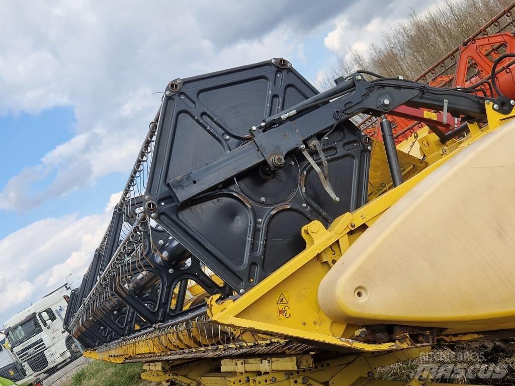 New Holland CX 8070 Sklízecí mlátičky
