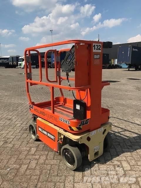 JLG 1230 ES Nůžková zvedací plošina