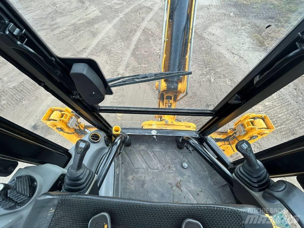 JCB 3 CX Rýpadlo-nakladače