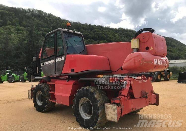 Manitou MRT 2540 Teleskopické manipulátory