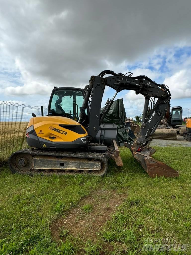 Mecalac 8 M CR Midi rýpadla 7t - 12t