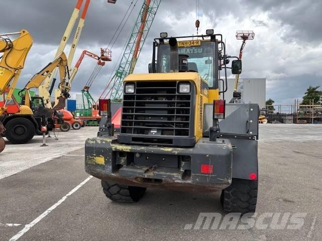 Komatsu WA 320 PZ-6 Kolové nakladače