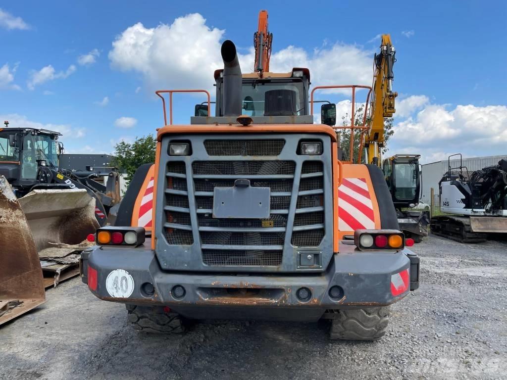 Doosan DL 420 Kolové nakladače