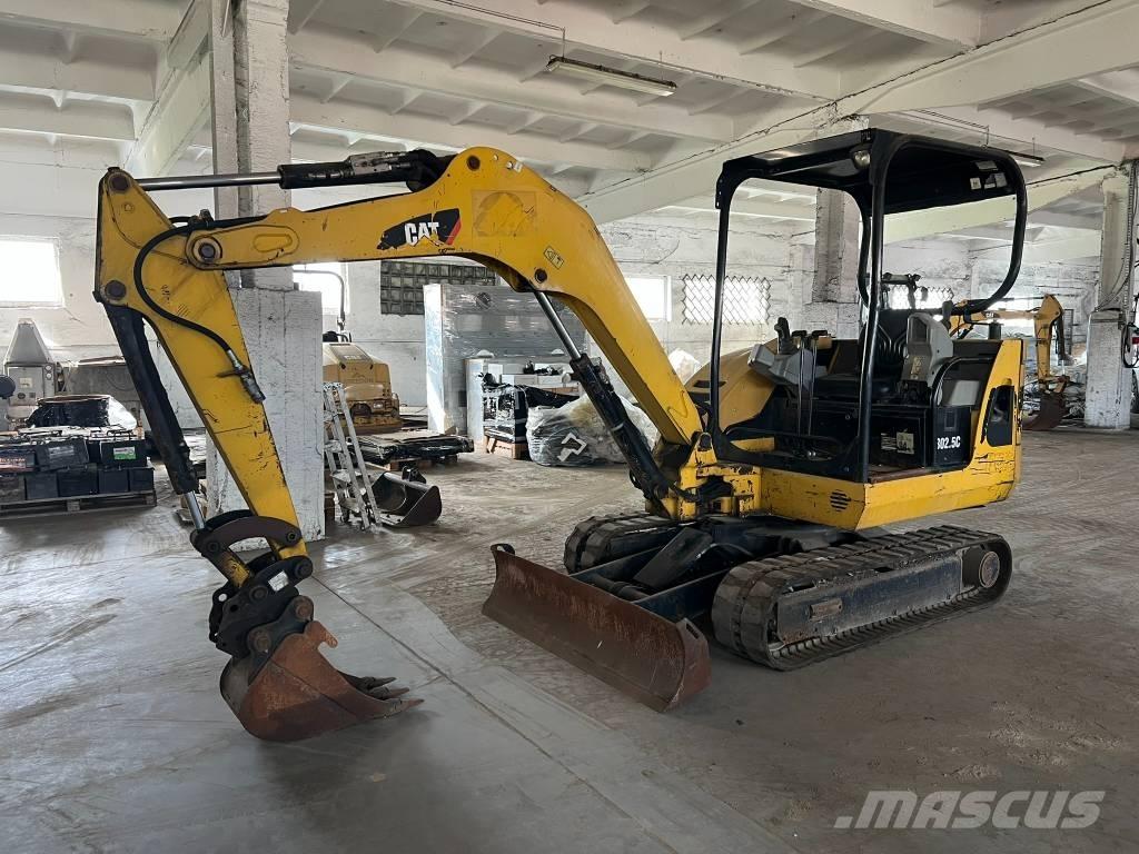 CAT 302.5 C Pásová rýpadla
