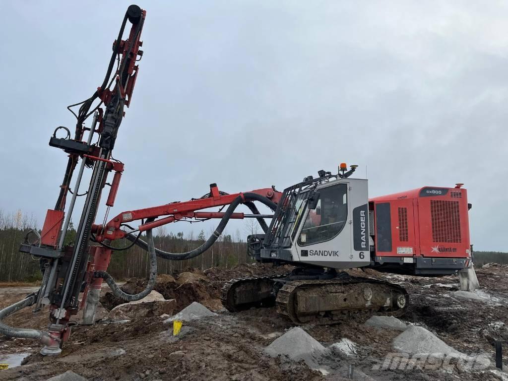 Sandvik DX800 Povrchové vrtací stroje