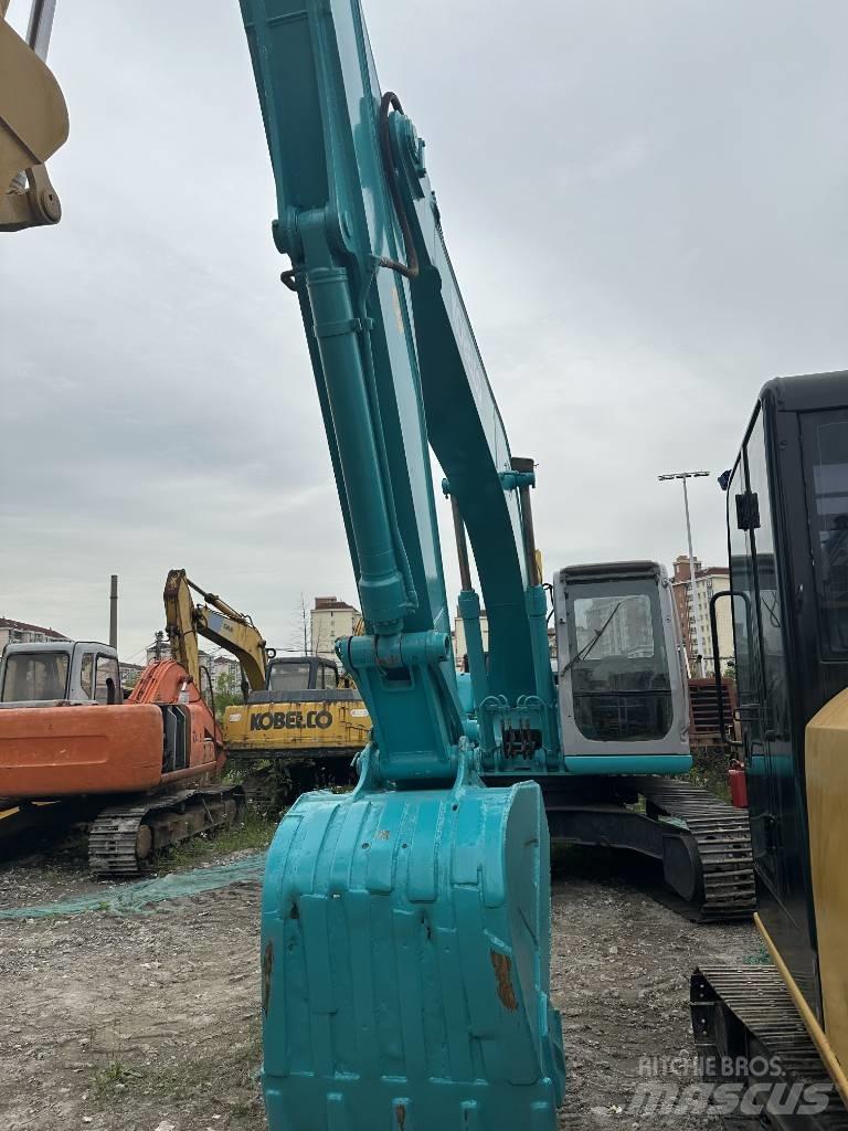 Kobelco SK 200 Pásová rýpadla