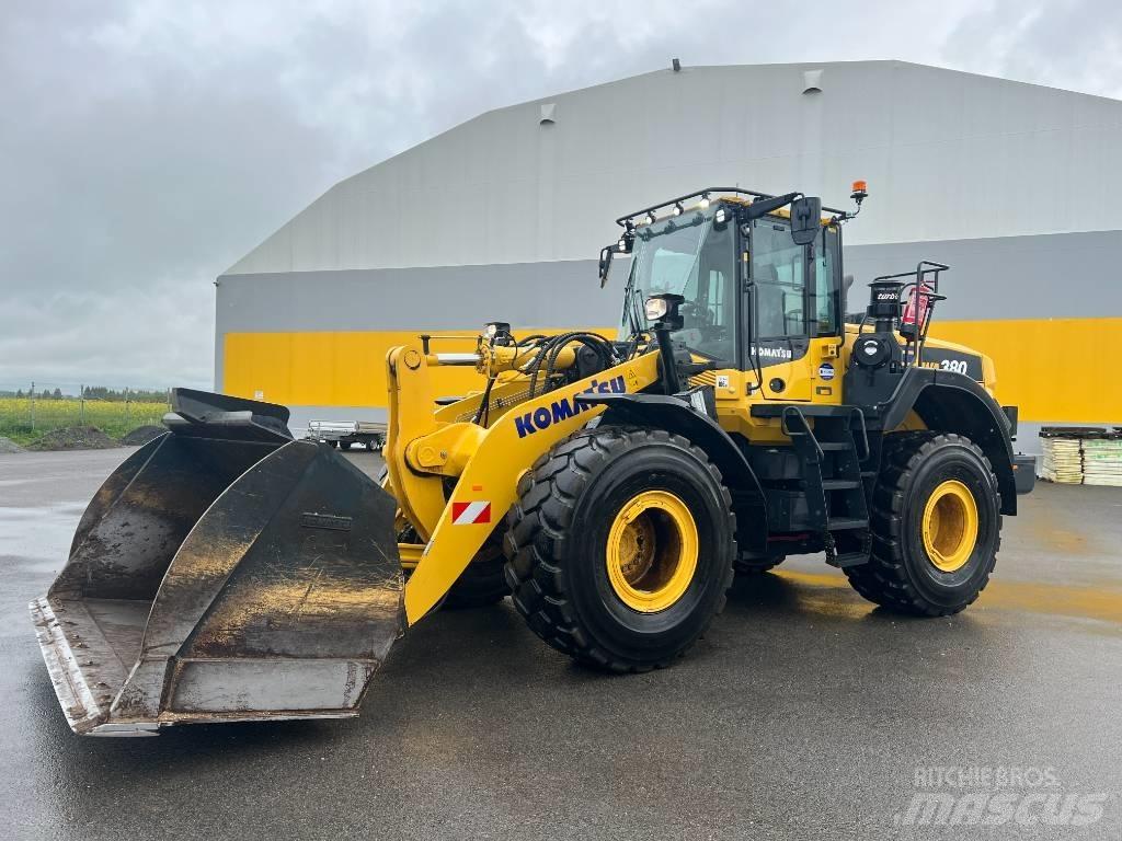 Komatsu WA 380-8E0 Kolové nakladače