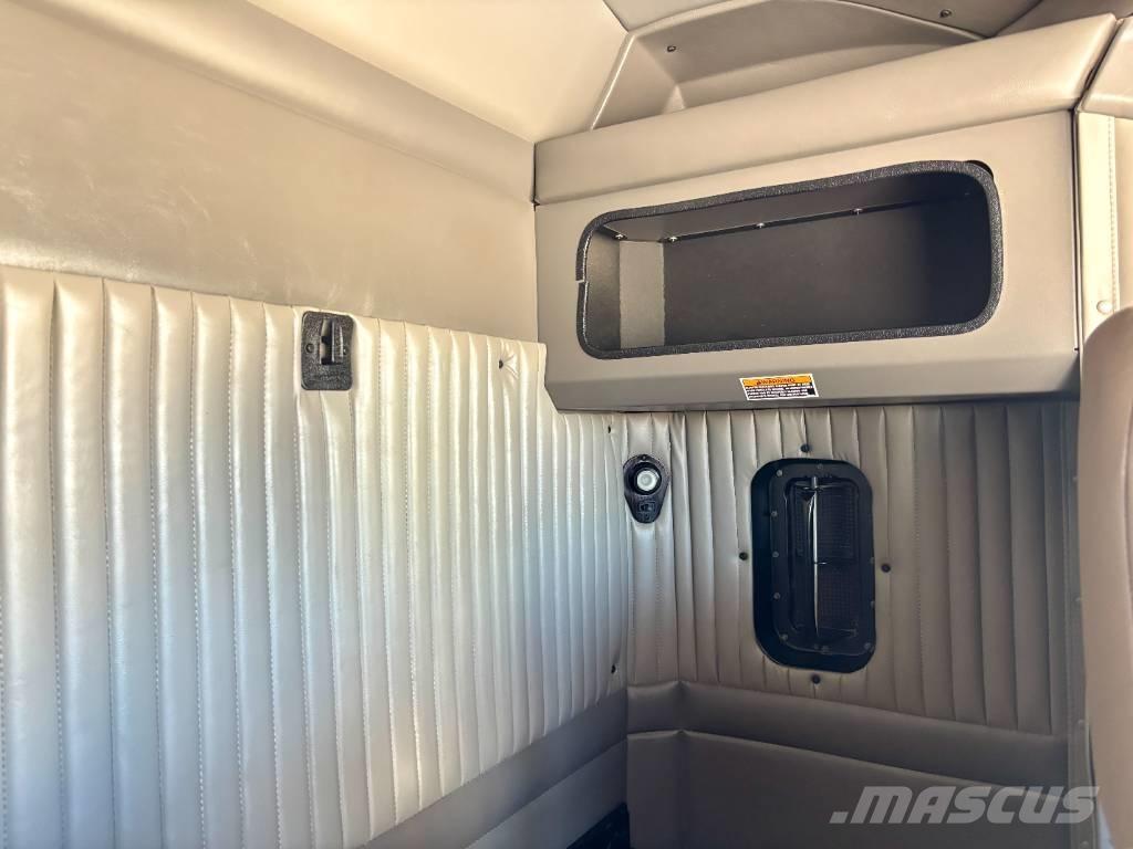 Kenworth T 800 Tahače