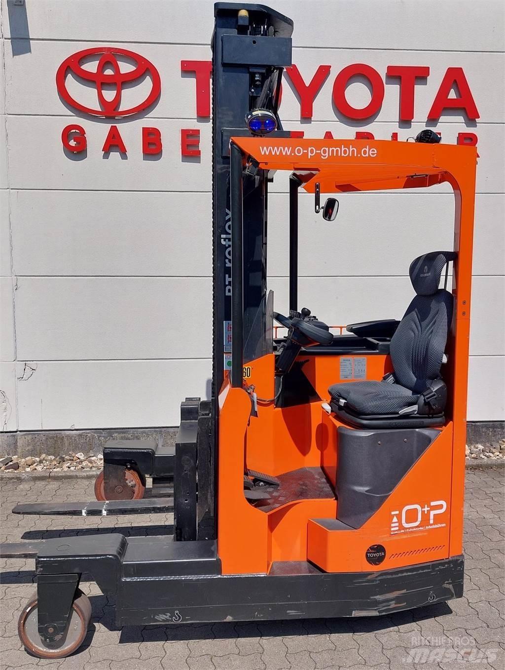Toyota FRE270 4 cestní vysokozdvižné vozíky