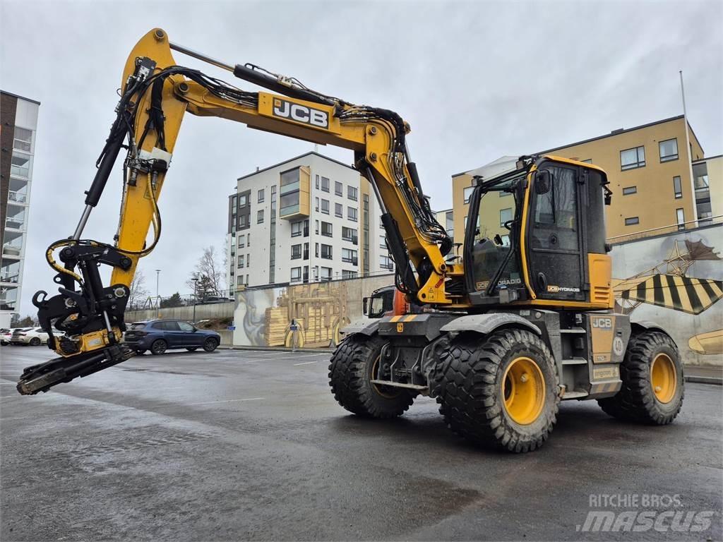 JCB Hydradig 110W Kolová rýpadla