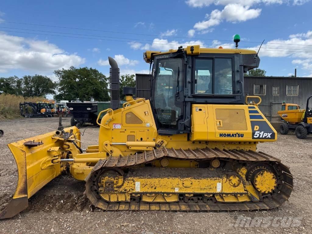 Komatsu D51PX-24 Pásové dozery