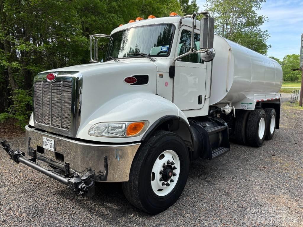 Peterbilt 348 Cisterny na vodu