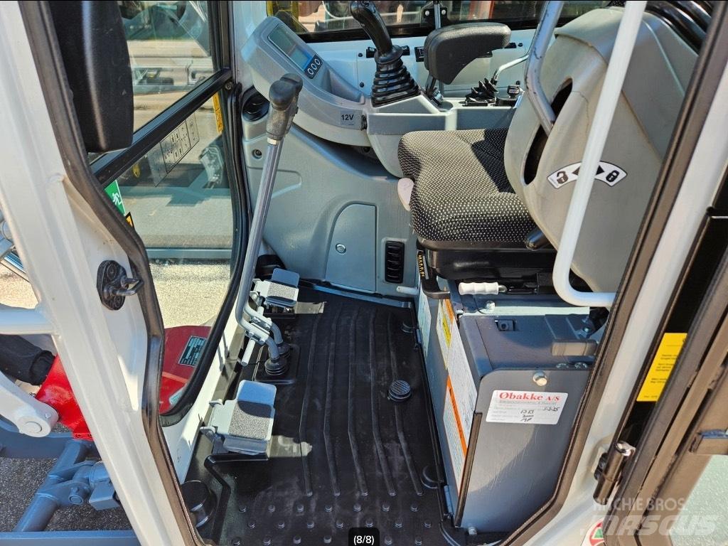 Takeuchi TB 216 Mini rýpadla < 7t