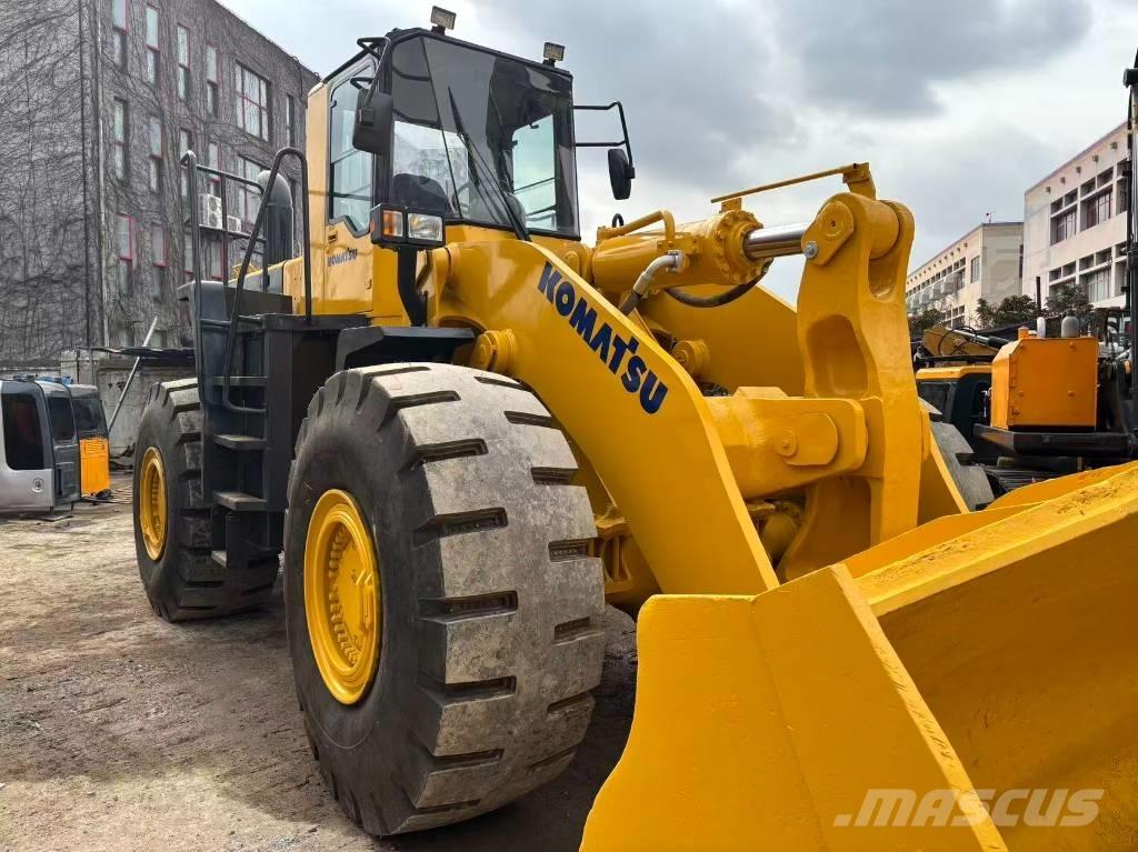 Komatsu WA 500-3 Kolové nakladače
