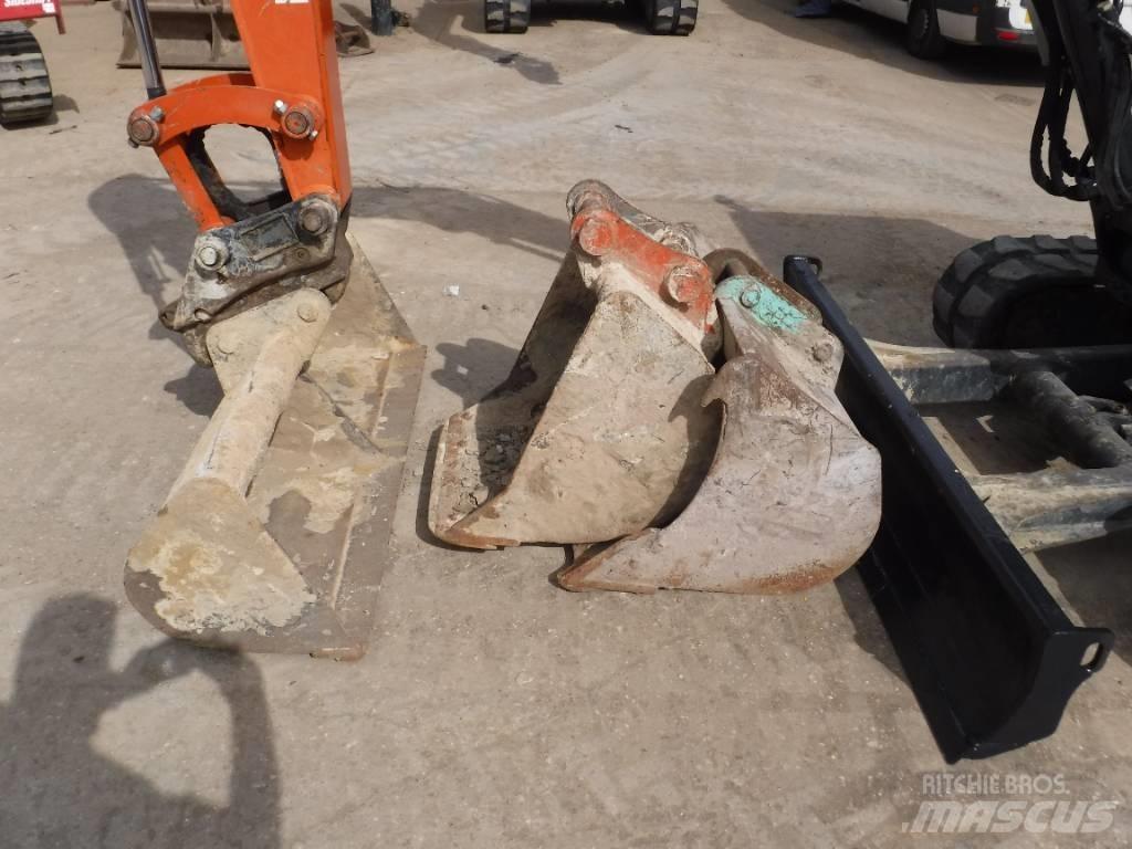 Hitachi ZX48U-6 Mini rýpadla < 7t