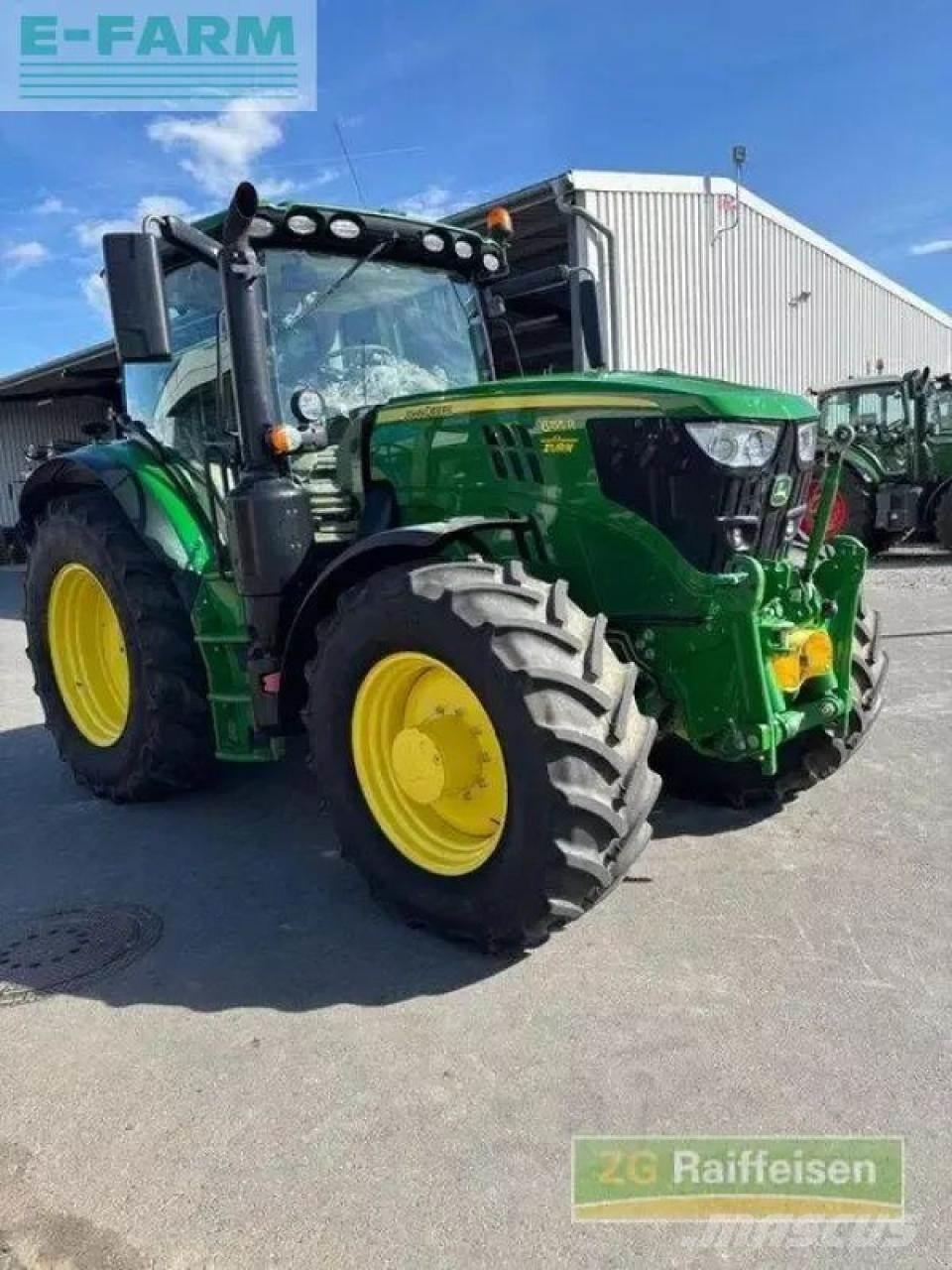 John Deere 6155 r Traktory