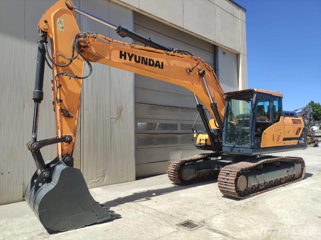 Hyundai HX 220 Pásová rýpadla