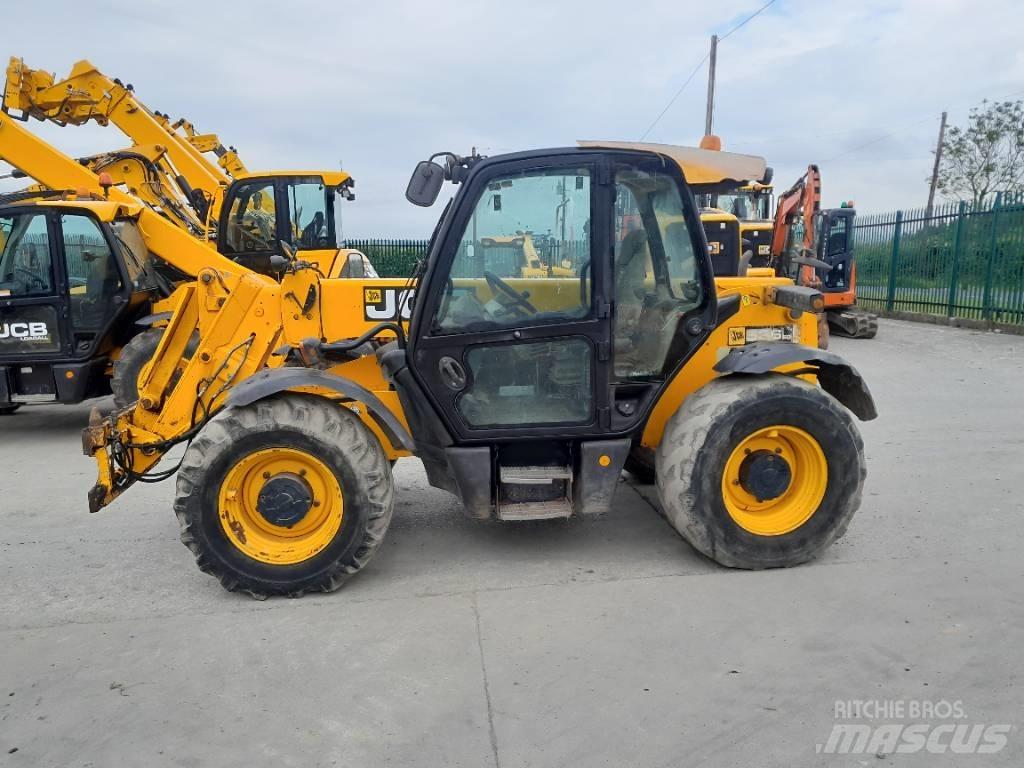 JCB 536-60 Teleskopické manipulátory