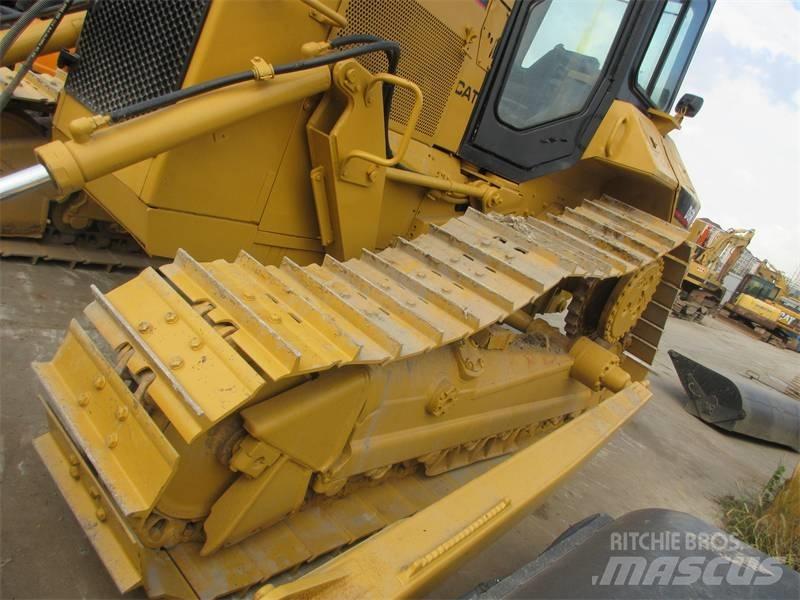 CAT D6R Pásové dozery