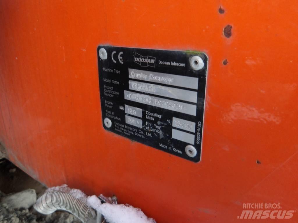 Doosan DX 235 LCR Pásová rýpadla
