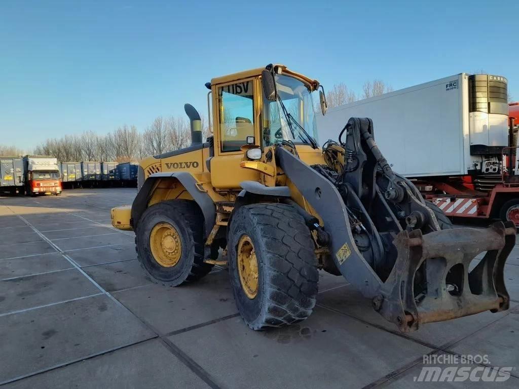Volvo L70E Kolové nakladače