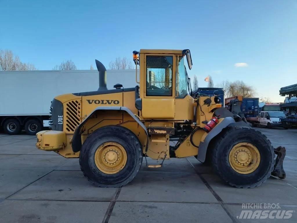 Volvo L70E Kolové nakladače