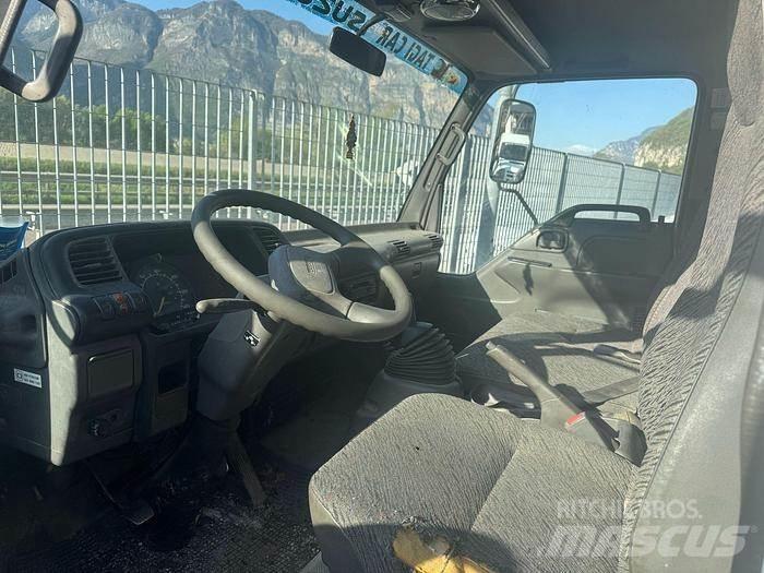 Isuzu 15.75 Sklápěcí dodávky