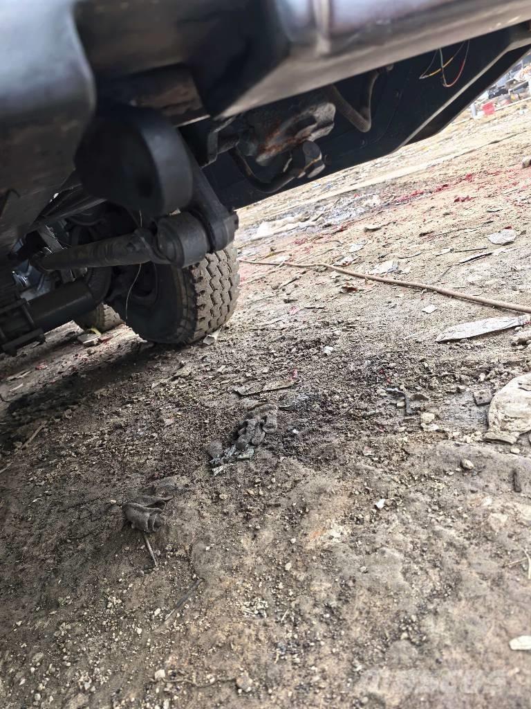 XCMG 50K Univerzální terénní jeřáby