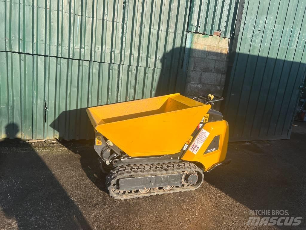 JCB HT D5 Pásové dempry