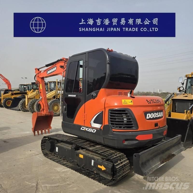Doosan DX 60 Pásová rýpadla