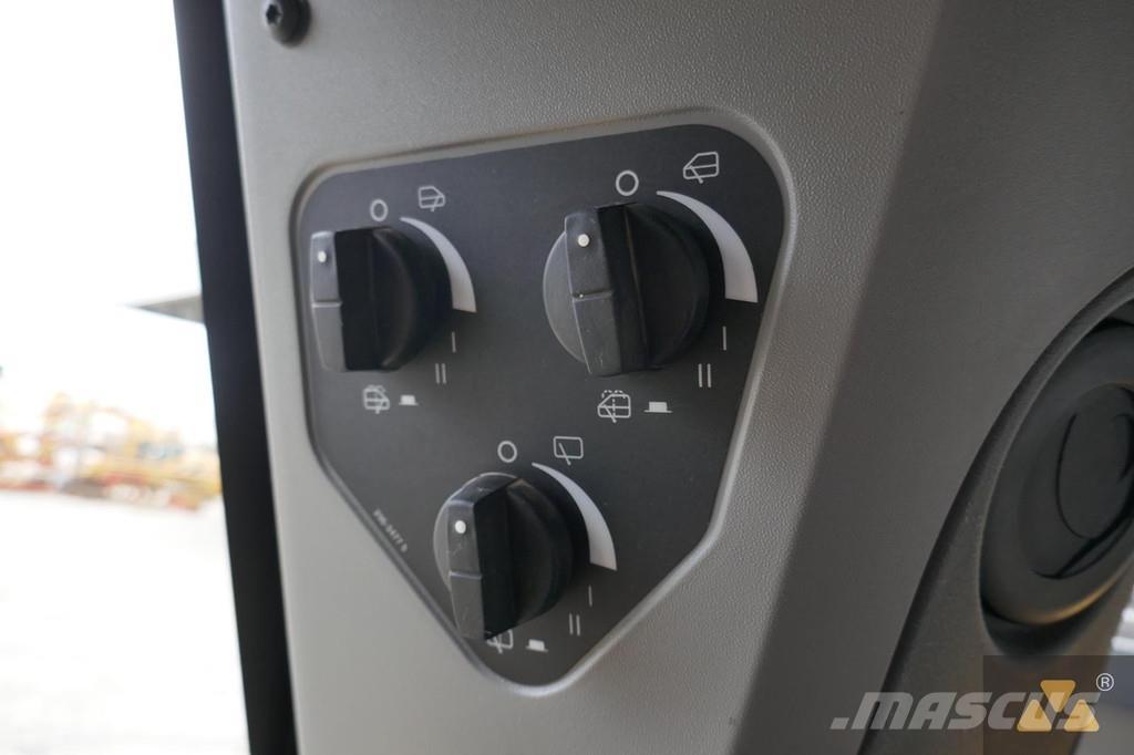 CAT D7E Pásové dozery