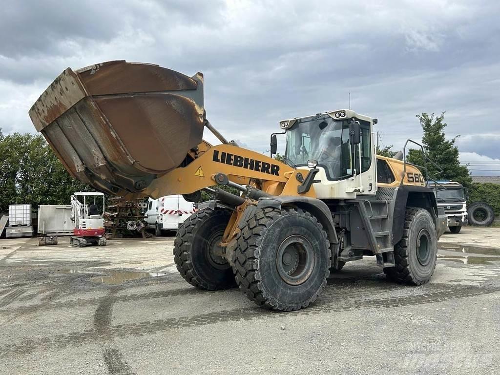 Liebherr L580 - Kolové nakladače