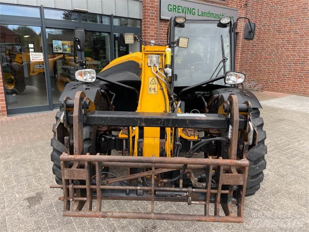 JCB 527-58 Agri Teleskopické manipulátory