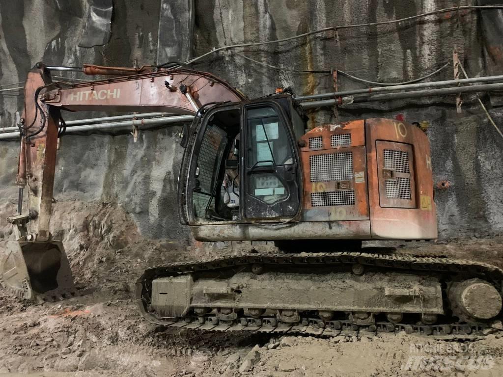 Hitachi ZX225US-5A Stavebnictví - ostatní