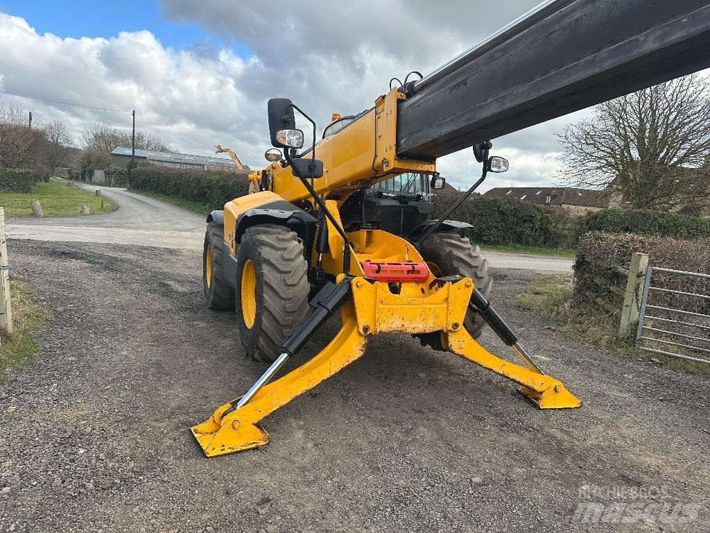 JCB 540-170 Teleskopické manipulátory