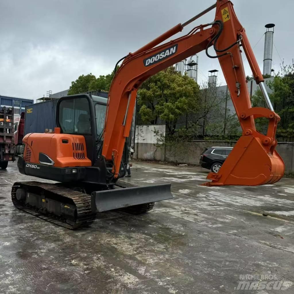 Doosan DX 60-9 C Mini rýpadla < 7t
