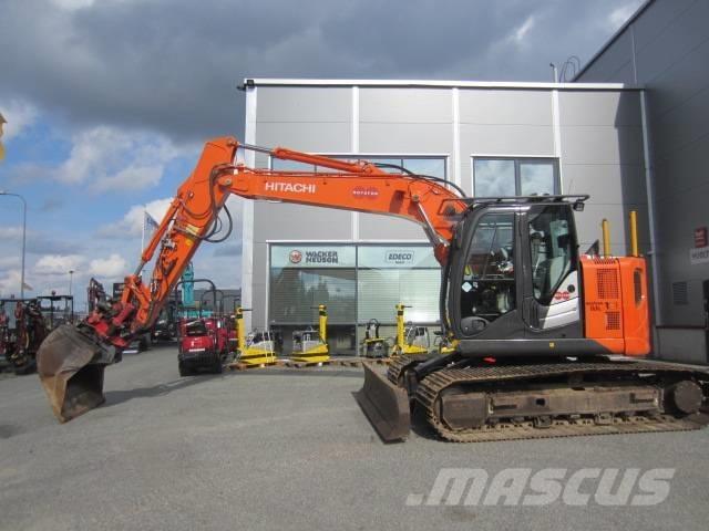Hitachi ZX 135 Pásová rýpadla
