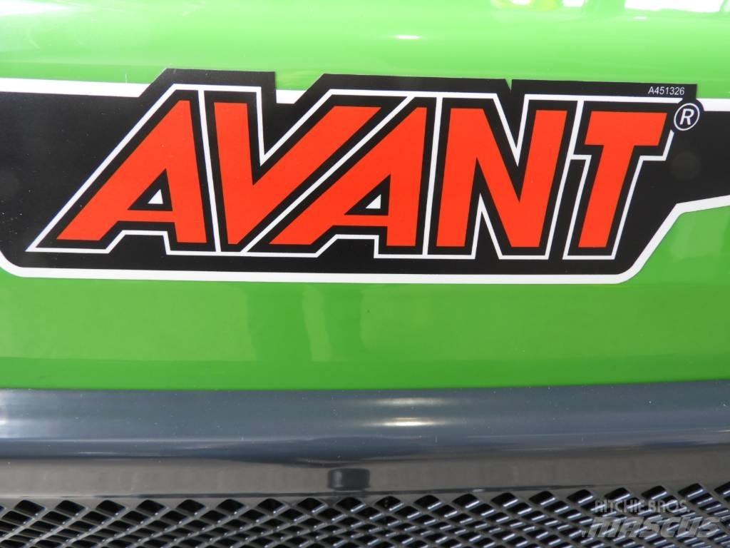 Avant 635 Smykem řízené nakladače