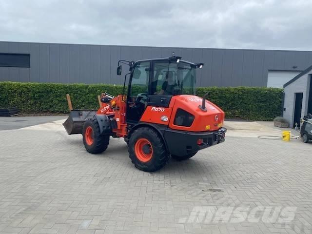 Kubota R 070 Kolové nakladače