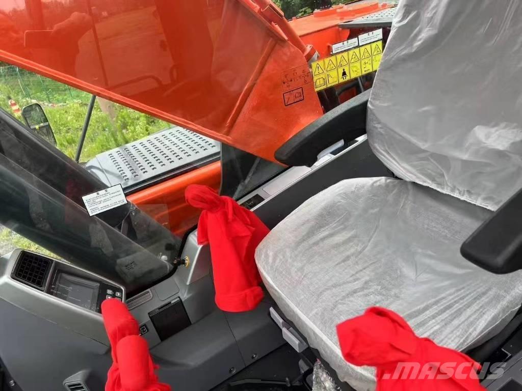 Doosan DX 225LC-9C Pásová rýpadla