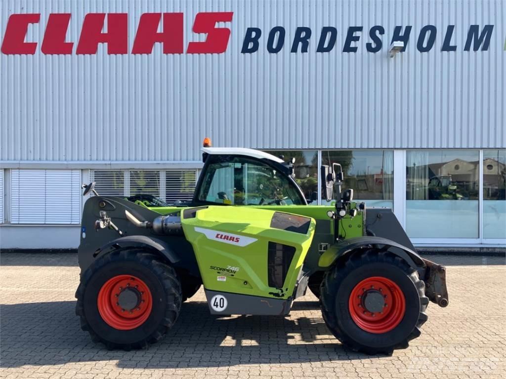 Liebherr T46-7S Teleskopické manipulátory