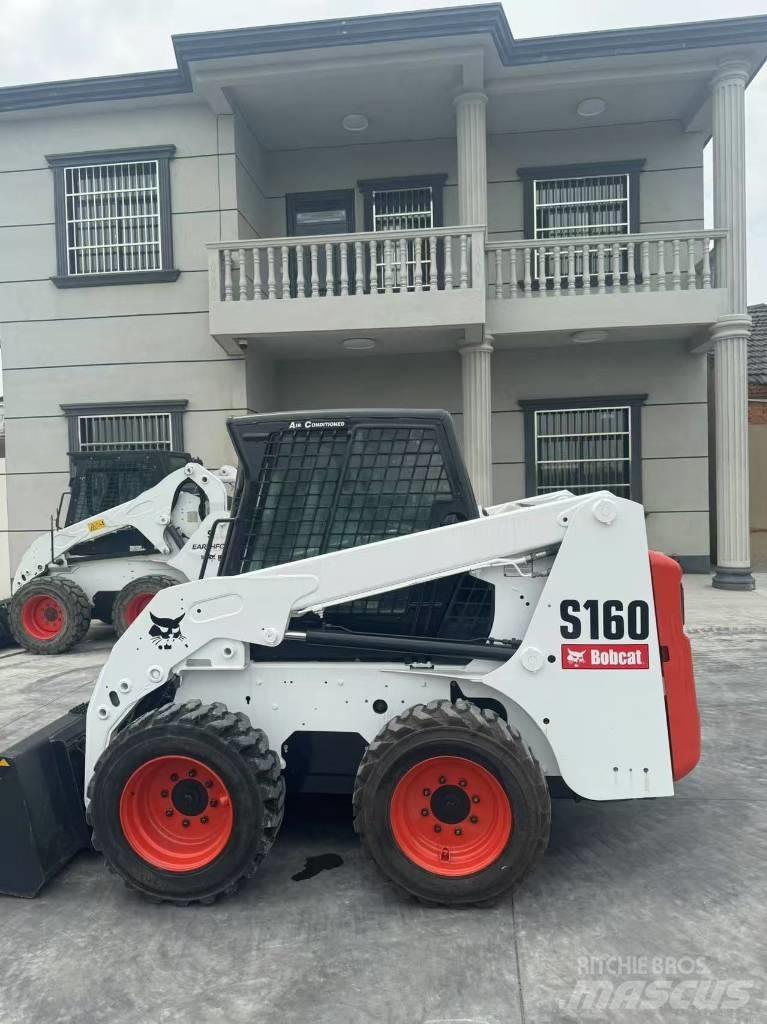 Bobcat S 160 Smykem řízené nakladače